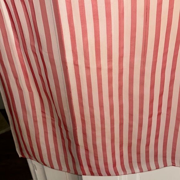 Vtg mid century extra, extra large red/white striped semi sheer polyester scarf - Picture 5 of 9